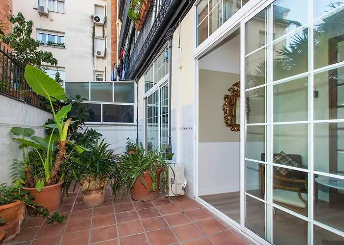 Luxury 4bdr In Gracia Διαμέρισμα