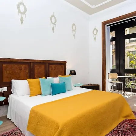 Appartamento Luxury 4bdr In Gracia Barcellona